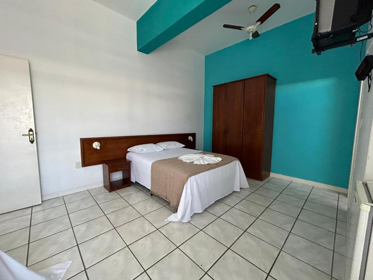 Ilha Azul Hospedagem Governador Celso Ramos Buitenkant foto